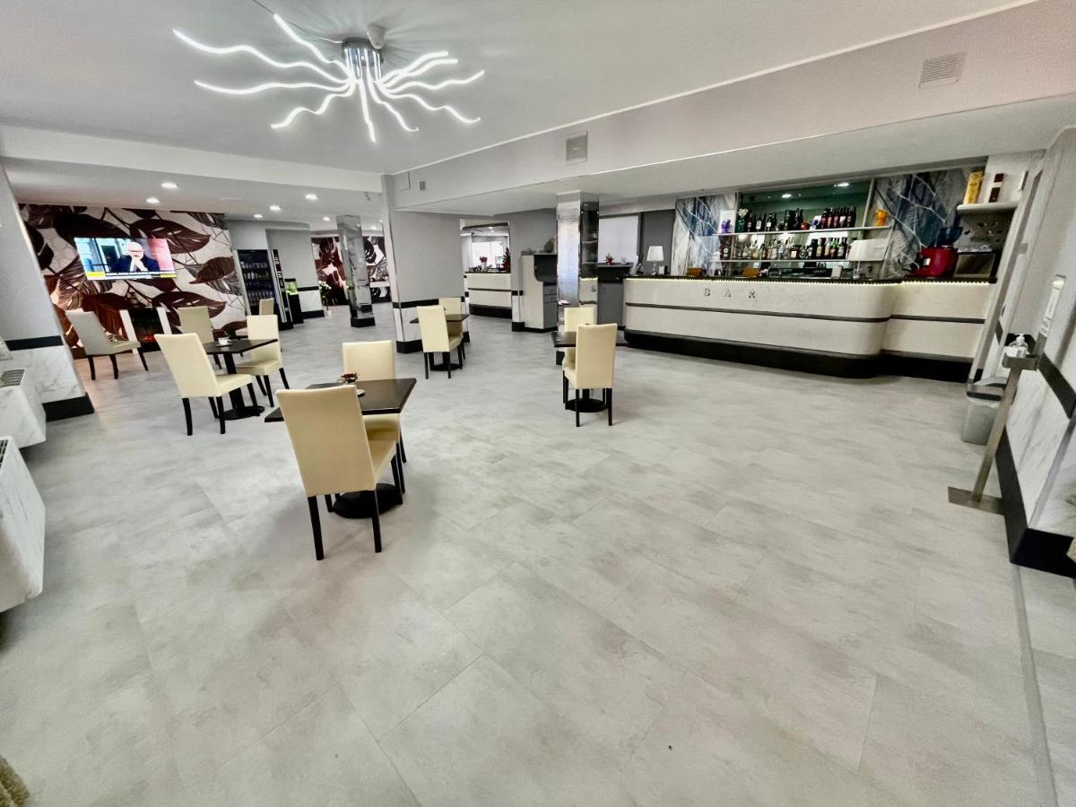 Hotel Concorde Fiera Saronno Exterior photo